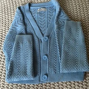 HOLLISTER BLUE CARDIGAN